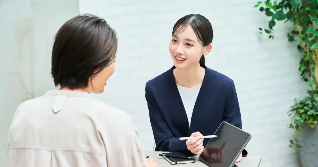 保険営業 きつい仕事でも向いている人の特徴を相談対応の場面で解説